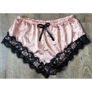 Pink Bloomers with black lace trim‎ size M satin